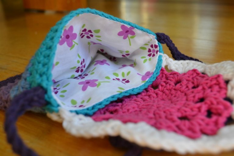 Doily bag free crochet pattern
